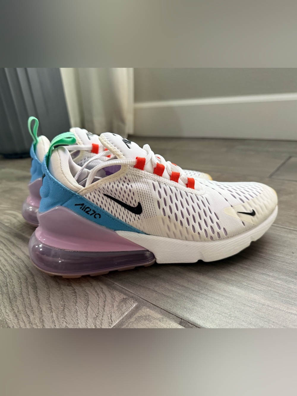 Nike Air Max 270